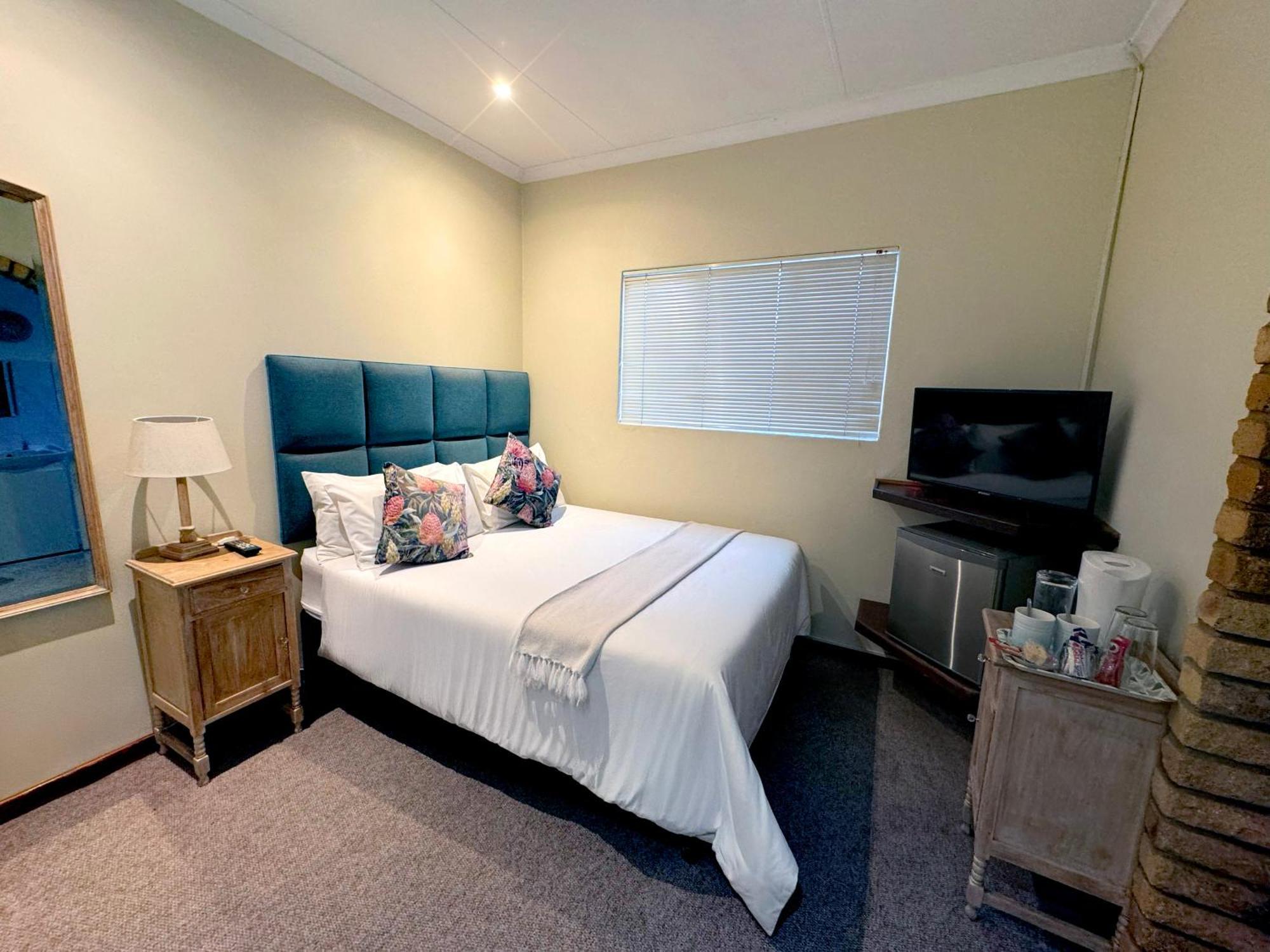 Centurion Guest House And Lodge Ngoại thất bức ảnh