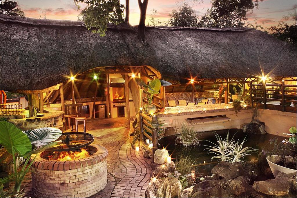 Centurion Guest House And Lodge Ngoại thất bức ảnh